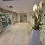 Strandloft Im Haus Frauenpreiss Sahlenburg - Strandnah - 2 Hunde Willkommen -schwimmbad - Sauna - Direkt Am Wald - Dachterrasse Mit Blick Nach Neuwerk *