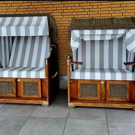Strandloft Im Haus Frauenpreiss Sahlenburg - Strandnah - 2 Hunde Willkommen -schwimmbad - Sauna - Direkt Am Wald - Dachterrasse Mit Blick Nach Neuwerk