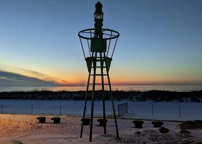Appartement Strandloft Im Haus Frauenpreiss Sahlenburg - Strandnah - 2 Hunde Willkommen -schwimmbad - Sauna - Direkt Am Wald - Dachterrasse Mit Blick Nach Neuwerk Cuxhaven