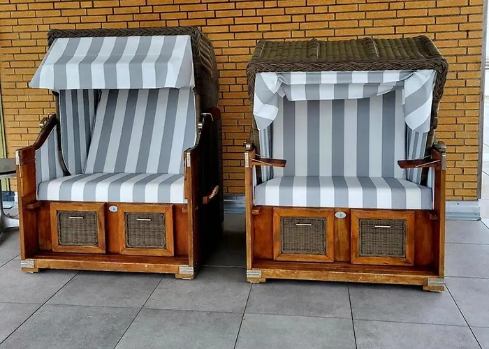 Strandloft Im Haus Frauenpreiss Sahlenburg - Strandnah - 2 Hunde Willkommen -schwimmbad - Sauna - Direkt Am Wald - Dachterrasse Mit Blick Nach Neuwerk